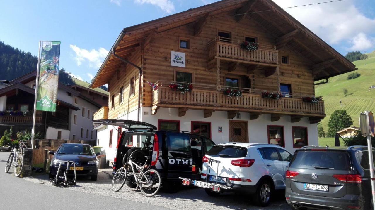 Sportpension Penhab Saalbach-Hinterglemm Exteriér fotografie